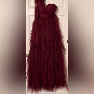 Elegant Burgundy One-Shoulder Gown